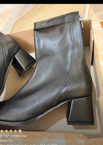 Kadın Siyah Deri Topuklu Bot - Görsel 4
