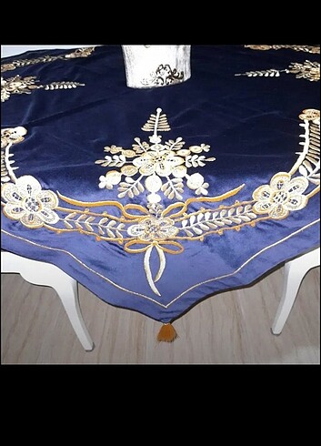 Maras isi tel sirma masa ortusu kadife - Görsel 3