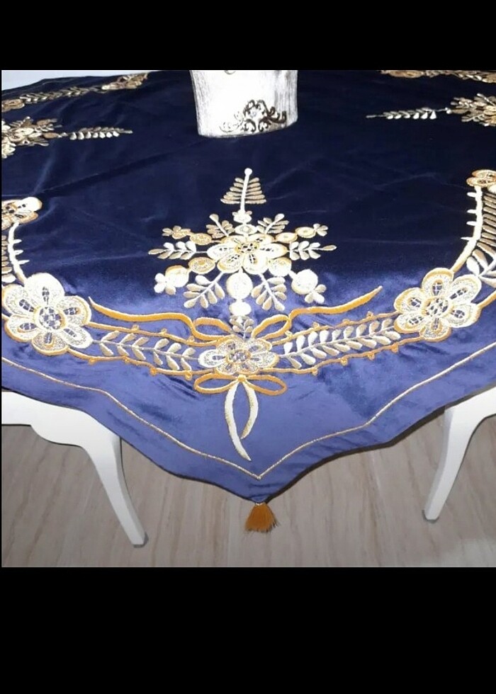 Maras isi tel sirma masa ortusu kadife - Görsel 3