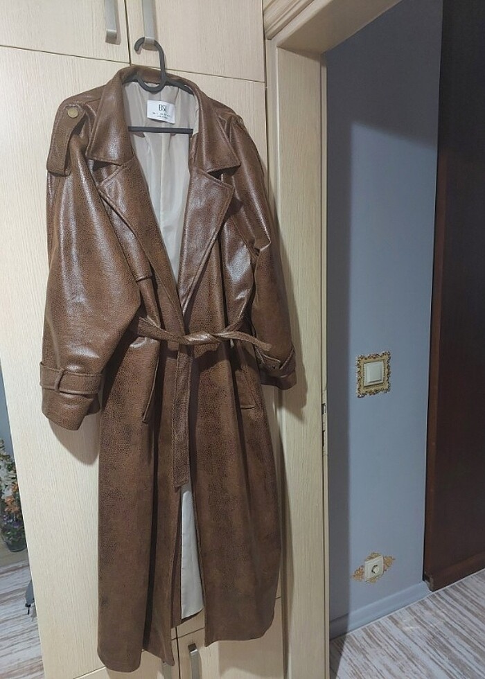 Gercek deri kuzu deri kaban trenckot - Görsel 2