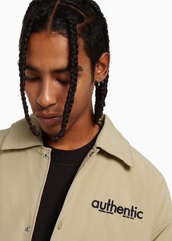 Bej Düğmeli Kadın Ceket - Görsel 4