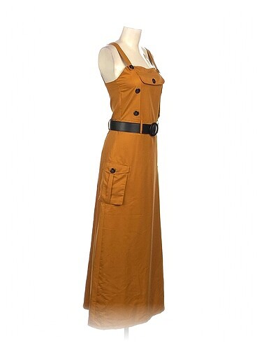 Diğer PreLoved Uzun Elbise %70 İndirimli.