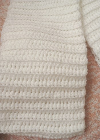 Beyaz Örgü Kadın atkı - Görsel 2