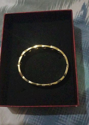 Altın Renk Zincir Detaylı Kadın Bileklik - Görsel 2