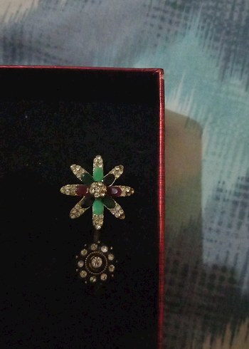 Altın Renkli İşlemeli Kadın Yüzük Seti - Görsel 4