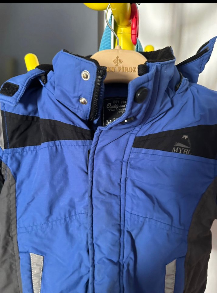 Erkek Çocuk Mavi Gri Kapüşonlu Mont - Görsel 2