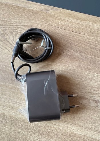 Dyson şarj aleti - Görsel 2