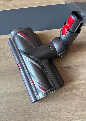 Kırmızı Süpürge Başlığı - Görsel 3