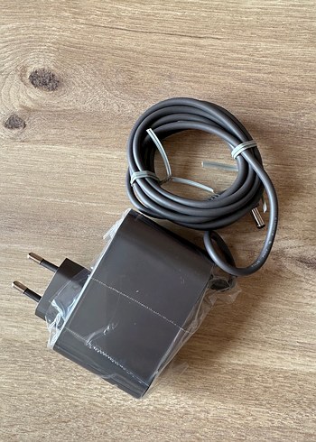 Gri dyson v15 Şarj Adaptörü - Görsel 3