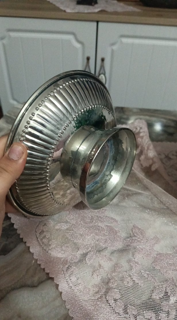 Gri Parlak Yuvarlak Ayaklı Tabak - Görsel 3