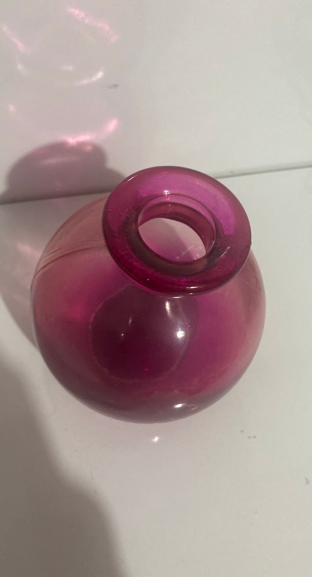 Mor Renkli Küçük Yuvarlak Vazo - Görsel 2