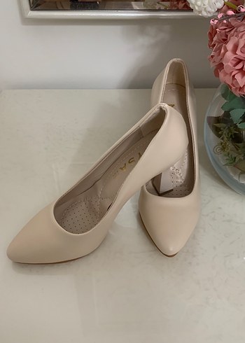 Bej Stiletto Topuklu Kadın Ayakkabı - Görsel 6