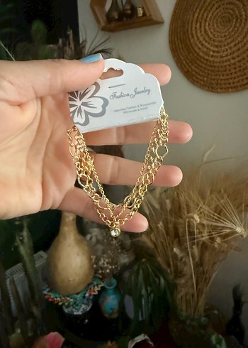 Altın Renk Zincir Detaylı Kadın El Zinciri - Görsel 3