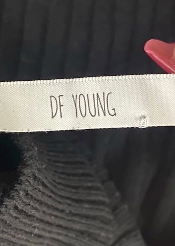 Siyah Yarım Boğazlı Triko Kadın Kazak - Görsel 4