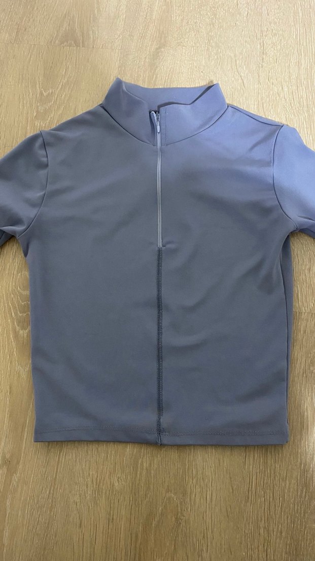 Spor vücuda tam oturan parmak geçirmeli body - Görsel 2