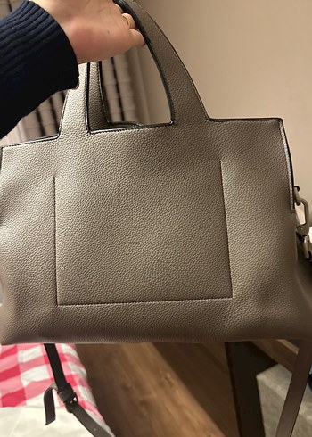 Calvin Klein Bej Deri Püsküllü Kadın Çanta - Görsel 3