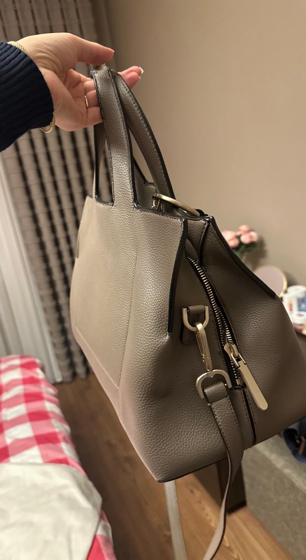 Calvin Klein Bej Deri Püsküllü Kadın Çanta - Görsel 2