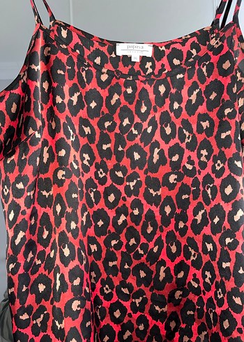 Kırmızı Yılan Desenli İp Askılı Bluz - Görsel 2