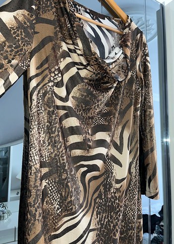 Kahverengi Zebra Desenli Parlak Tunik - Görsel 4