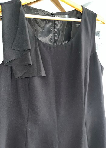 Drapeli Siyah Midi V Yaka Elbise - Görsel 3