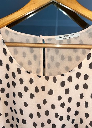 Bej Midi Dökümlü Kadın Kolsuz Bluz - Görsel 3