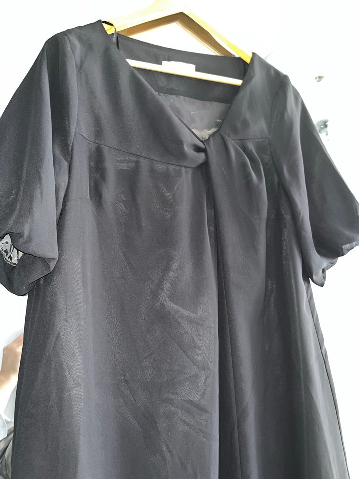 Siyah V Yakalı Salaş Elbise - Görsel 3