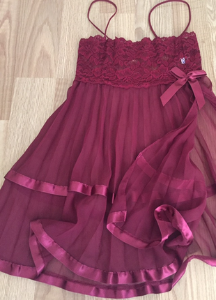 Bordo gecelik