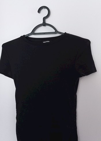 Siyah Kısa Kollu Midi Elbisesi - Görsel 3