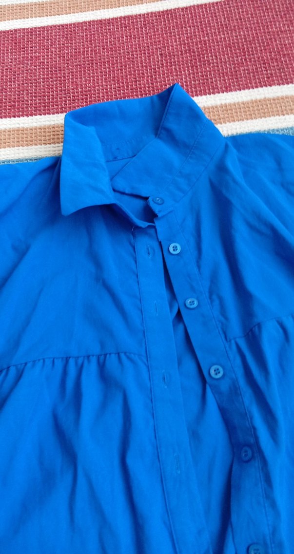 Düğmeli Mavi Keten Kadın Gömlek - Görsel 3