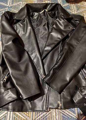 Siyah Kadın Deri Biker Ceket - Görsel 3