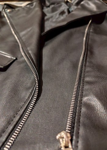 Siyah Kadın Deri Biker Ceket - Görsel 4