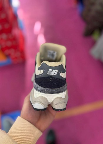 Beyaz Siyah Yeni Nesil Spor Ayakkabı - Görsel 4