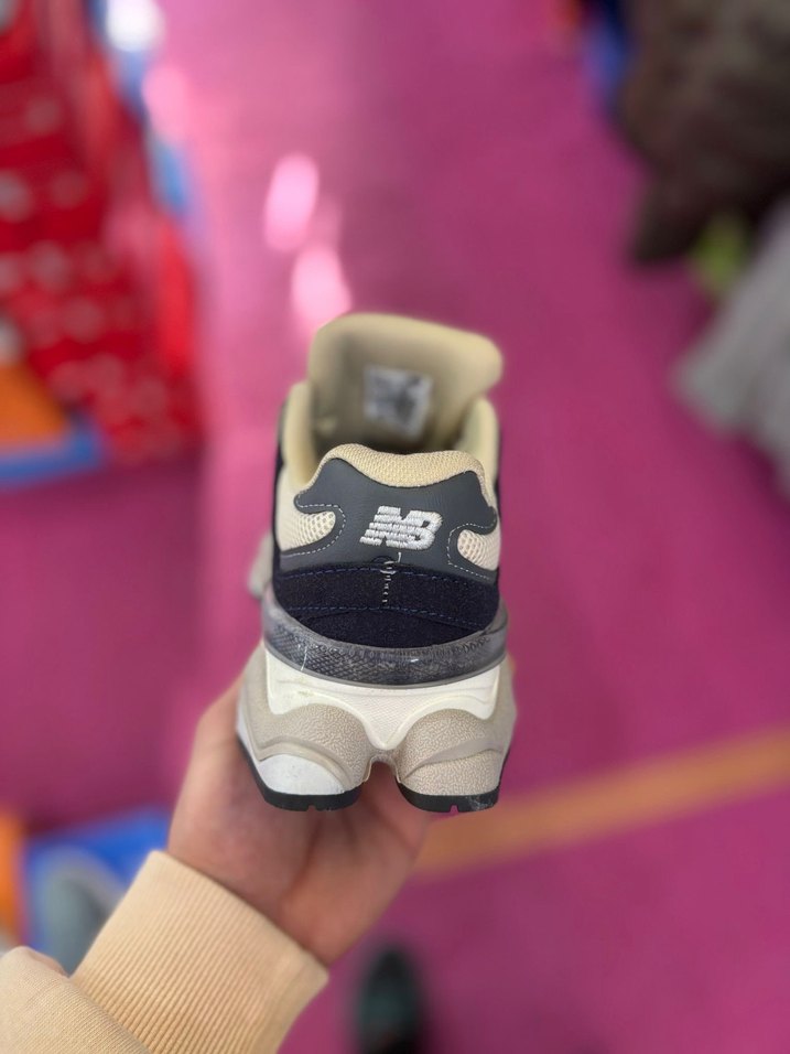 Beyaz Siyah Yeni Nesil Spor Ayakkabı - Görsel 4