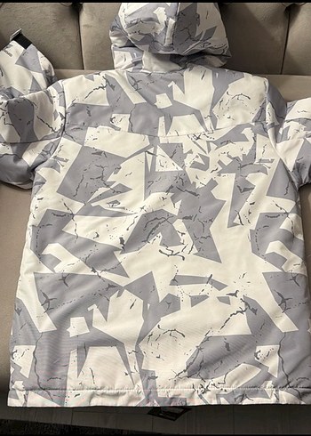 Gri Baskılı Erkek Çocuk Kayak Ceketi - Görsel 5