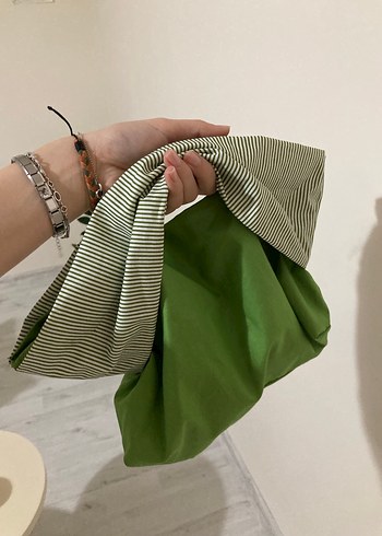 Çift Taraflı Yeşil ve Çizgili El Çantası - Görsel 2