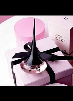 Oriflame love potion