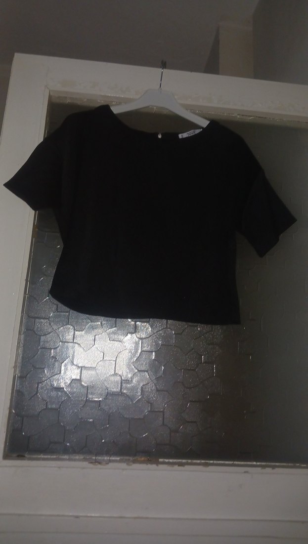 Siyah Kısa Kollu Mini Kadın Bluz - Görsel 2