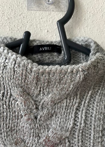 Gri Örgü Boğazlı Kolsuz Kadın Süveter - Görsel 3