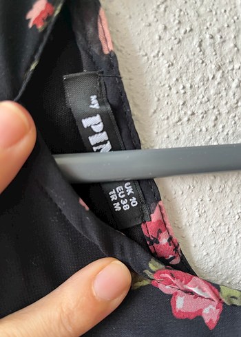 Çiçek Desenli Siyah Midi Elbise - Görsel 5