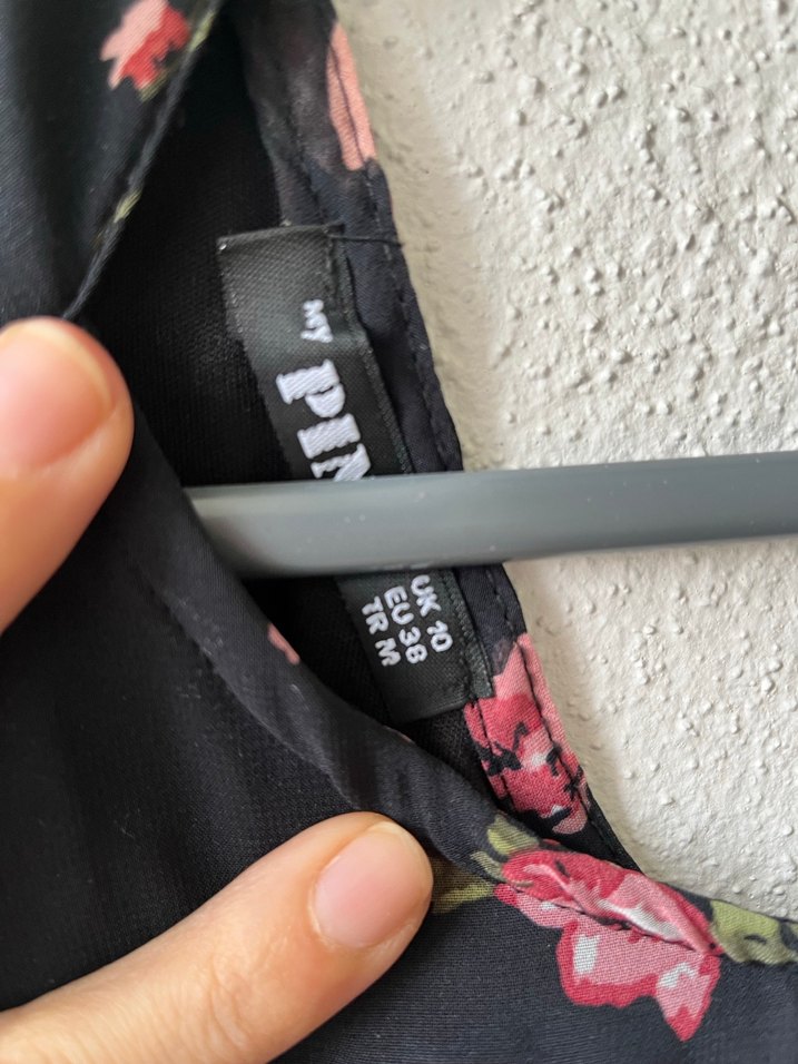 Çiçek Desenli Siyah Midi Elbise - Görsel 5