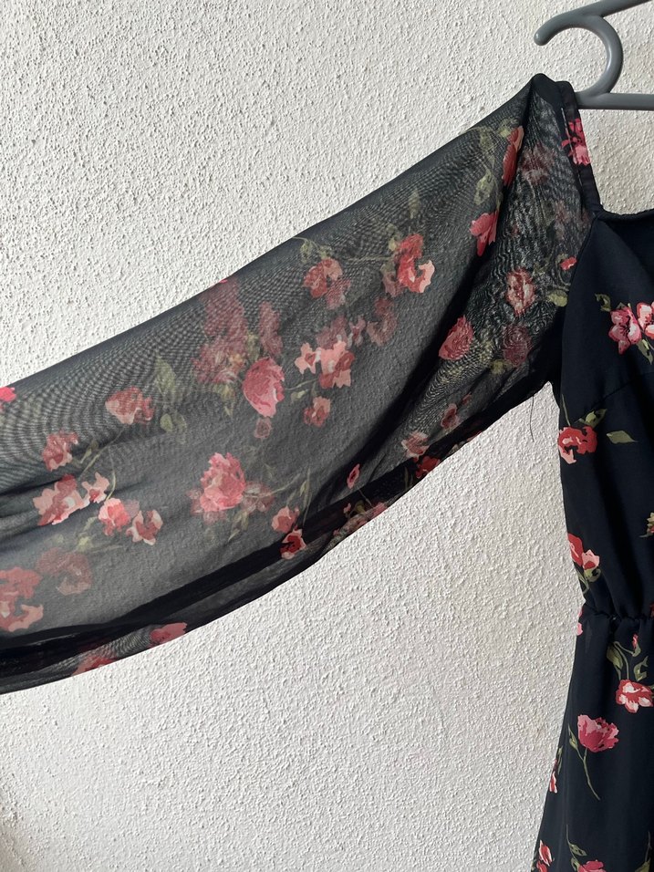 Çiçek Desenli Siyah Midi Elbise - Görsel 2