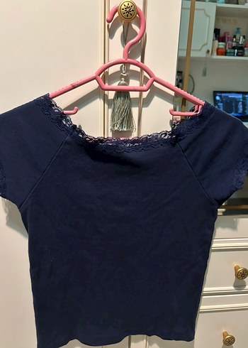 Dantel Detaylı Koyu Mavi Tişört - Görsel 3