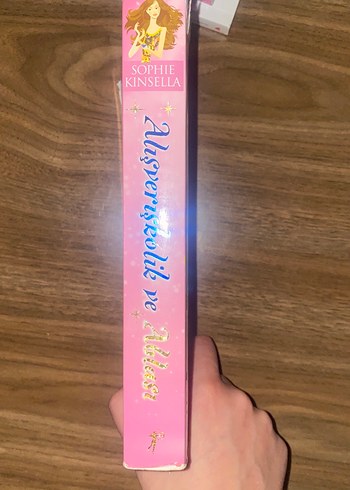 Alışverişkolik ve Ablası - Sophie Kinsella - Görsel 7