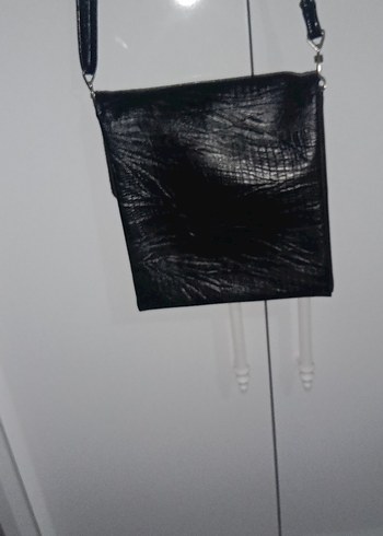 Siyah Deri Yılan Desenli Kadın Çanta - Görsel 4