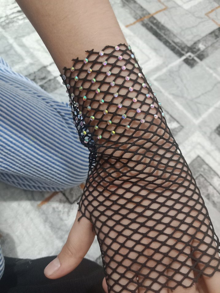 Siyah Parlak Dantel Örgü Gotik Eldiven - Görsel 4
