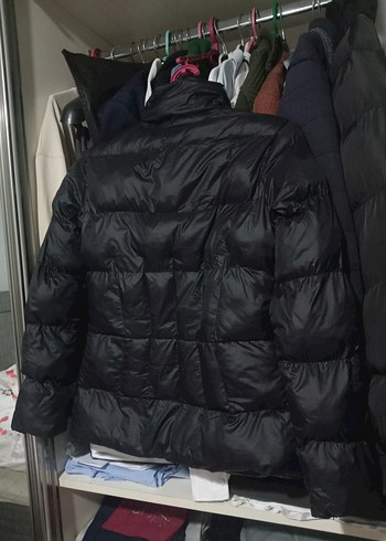 Siyah Kısa Kadın Kışlık Mont - Görsel 2