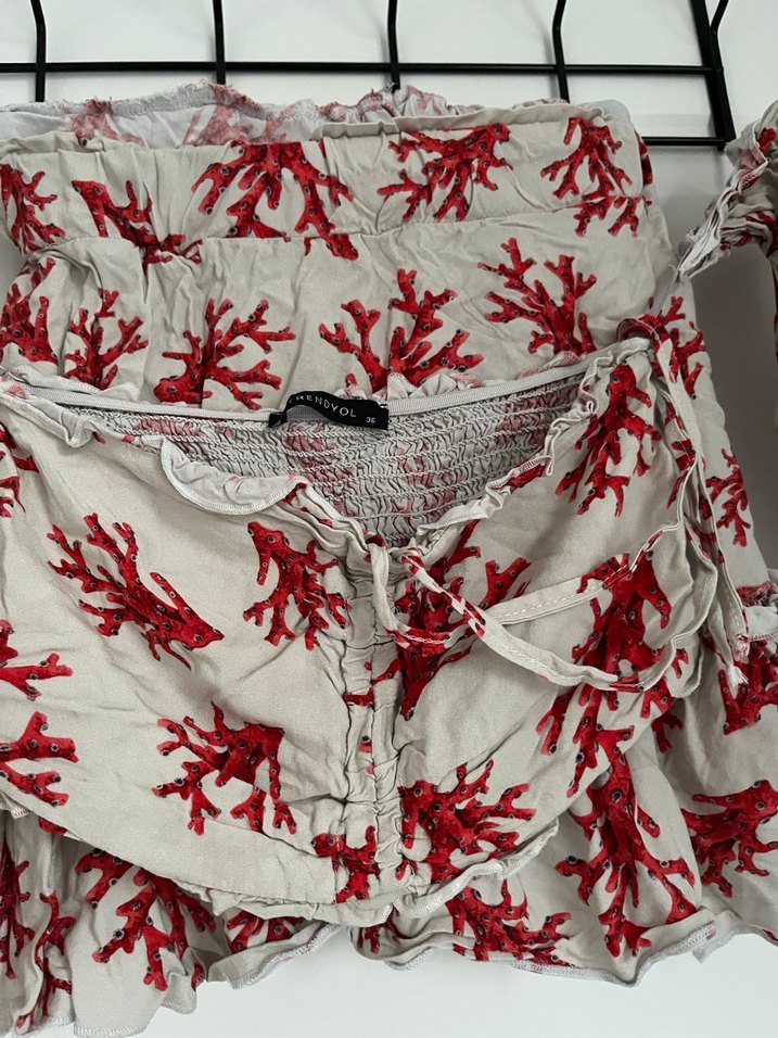 Kırmızı Desenli Straplez Mini Bluz - Görsel 5