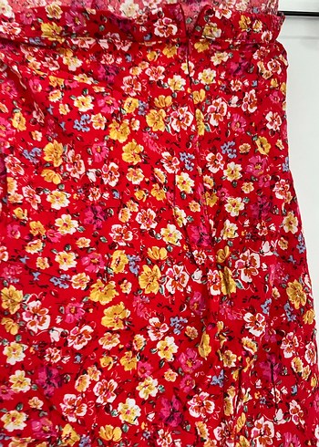 Kırmızı Çiçekli Uzun Etek - Görsel 2