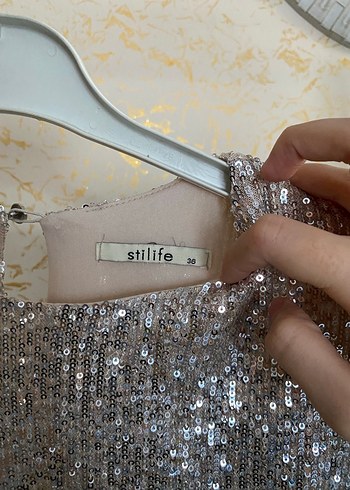 Uzun Kollu Bej Drapeli Abiye Elbise - Görsel 4