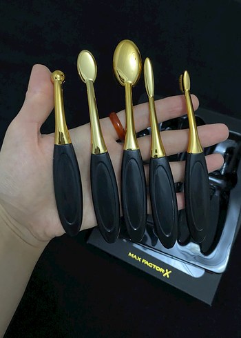 Max Factor Kaşık Makyaj Fırça Seti Altın Renk - Görsel 4